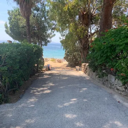 Lesabledondine Holiday home