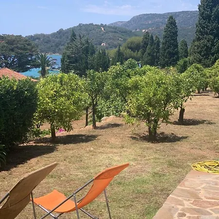 Holiday home Lesabledondine